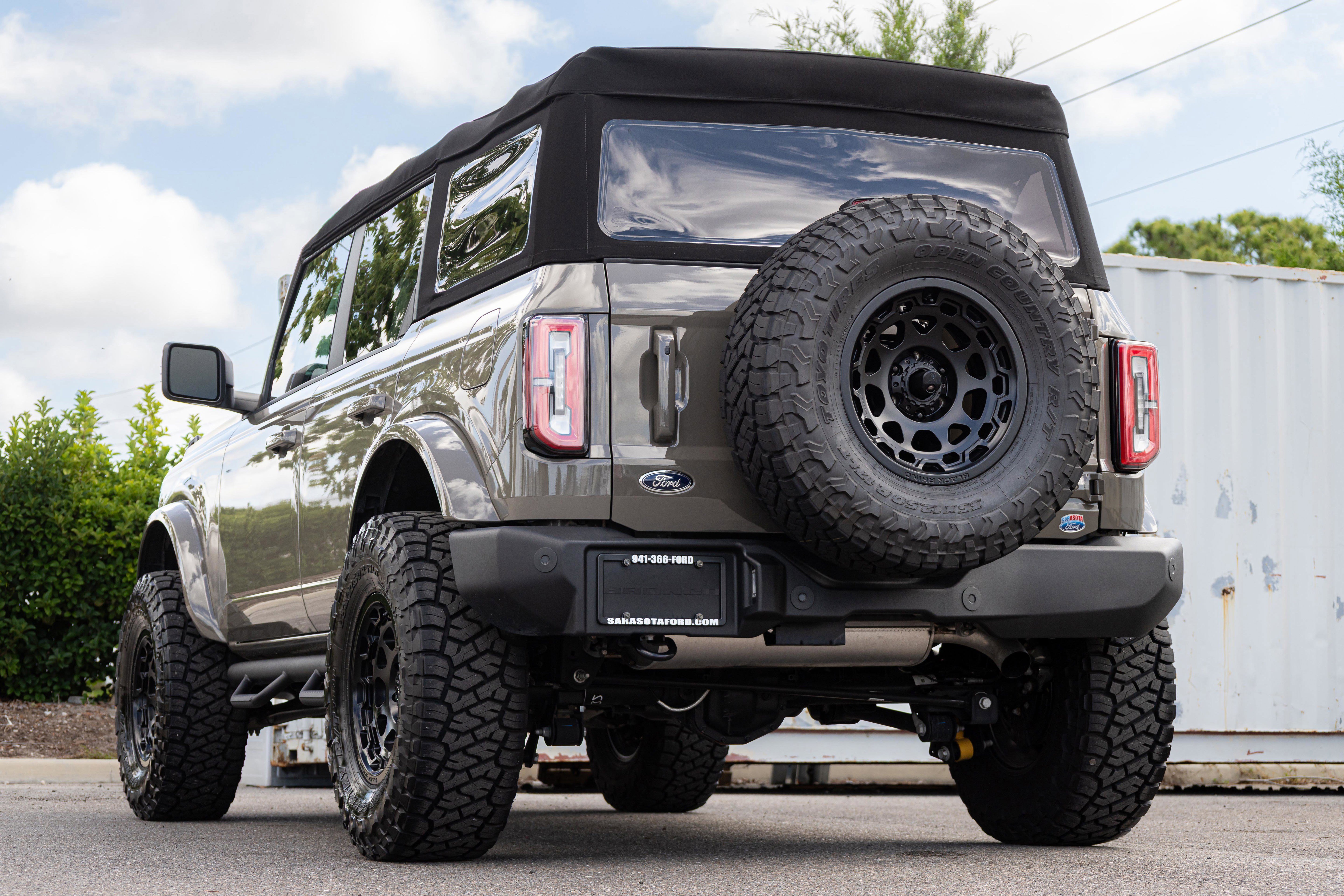 Certified 2025 Ford Bronco Outer Banks AWD/4WD image 5