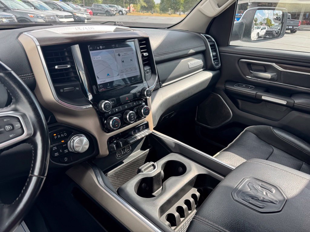 Used 2022 RAM 1500 Laramie AWD/4WD image 13
