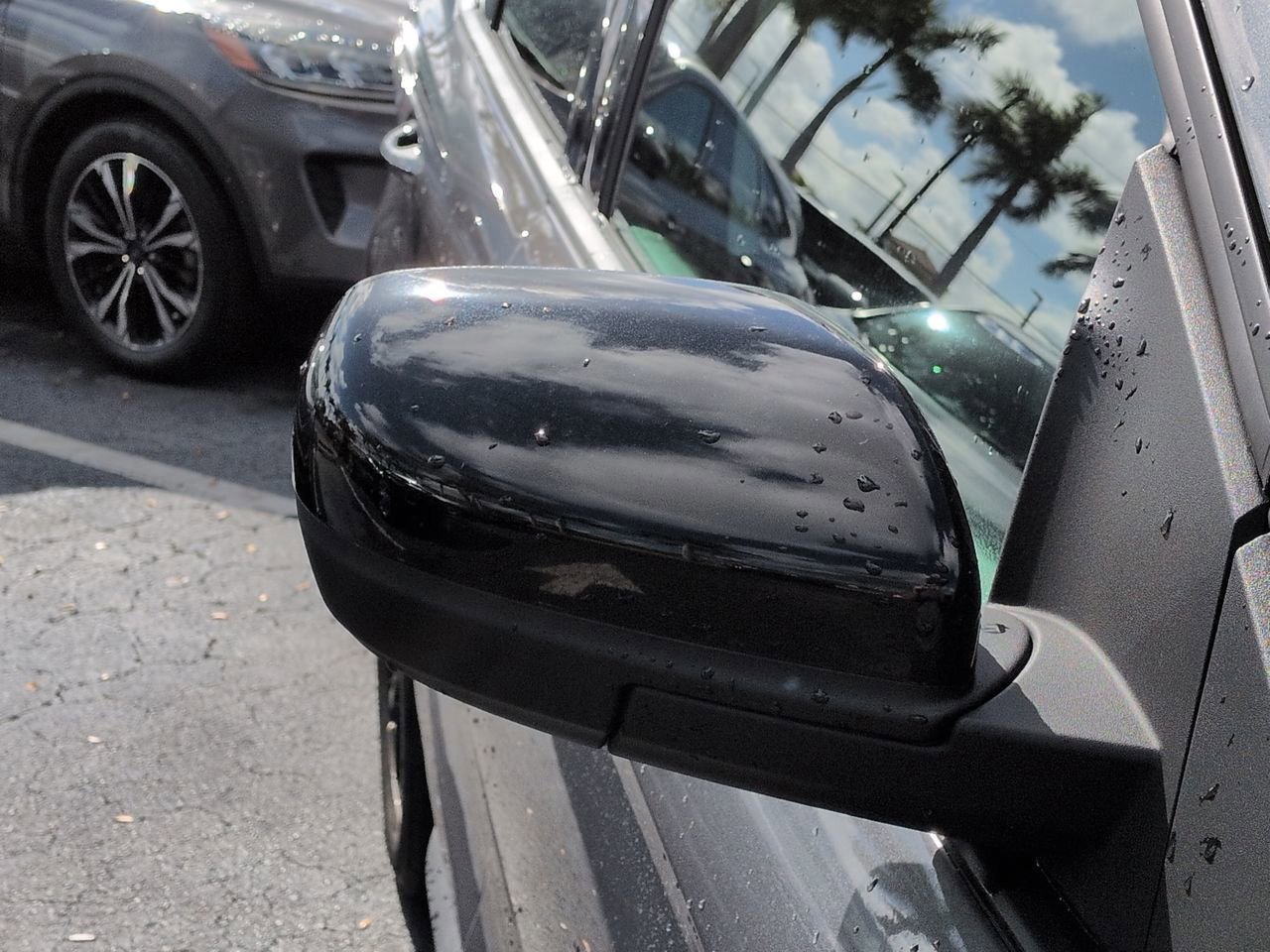 Certified 2022 Ford Edge SE w/ Black Appearance Package image 12