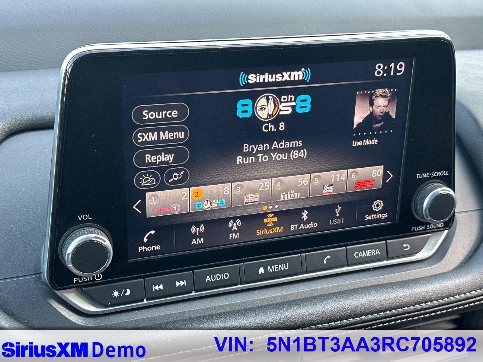 Used 2024 Nissan Rogue S image 27