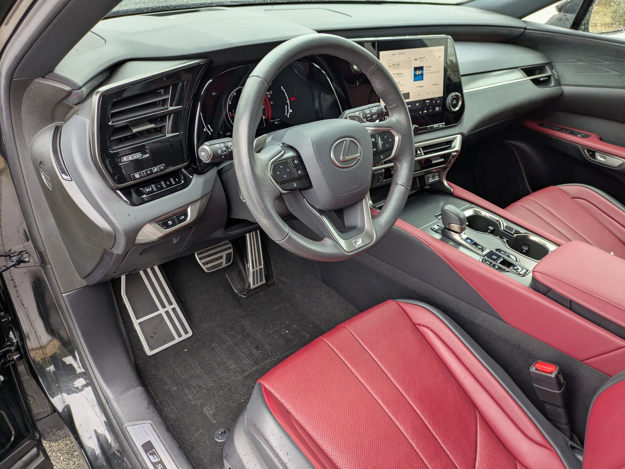 Used 2024 Lexus RX 350 F Sport image 14