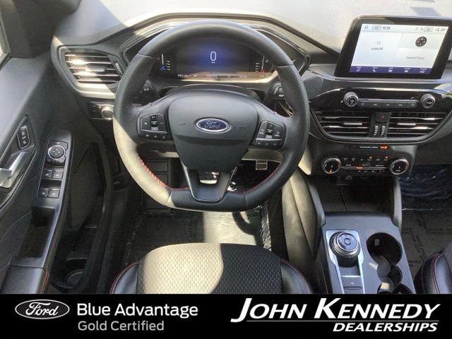 Certified 2024 Ford Escape ST-Line AWD/4WD image 11