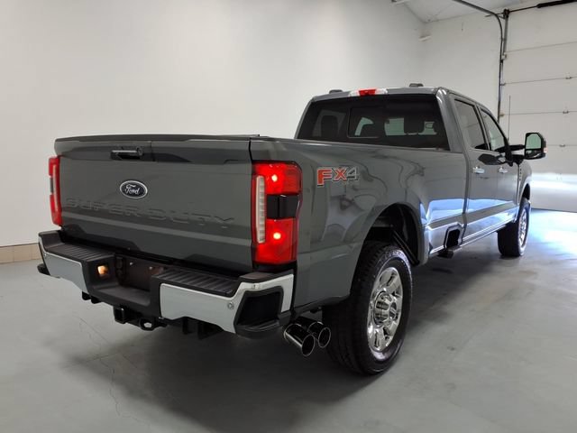 Certified 2023 Ford F350 Lariat w/ Lariat Ultimate Package AWD/4WD image 3