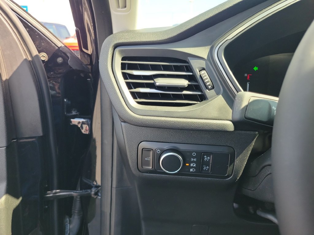 Certified 2023 Ford Escape Active AWD/4WD image 23
