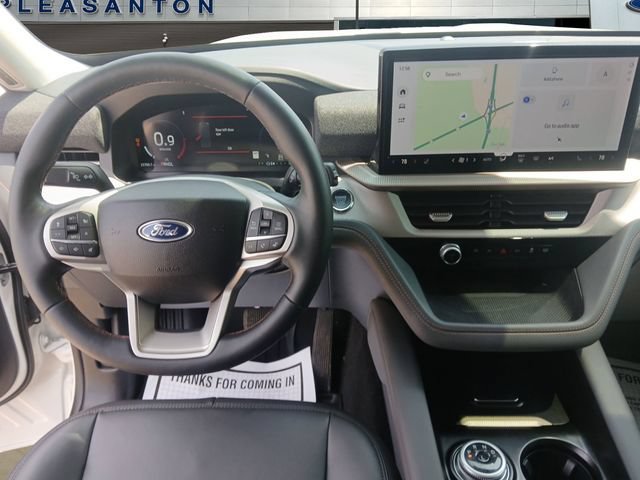 Certified 2025 Ford Explorer Active w/ Active Comfort Package RWD image 10