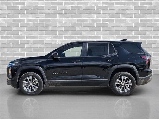 Used 2026 Chevrolet Equinox LT FWD image 8
