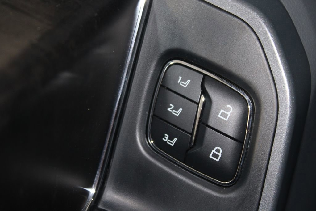 Certified 2023 Ford F150 Lariat image 40