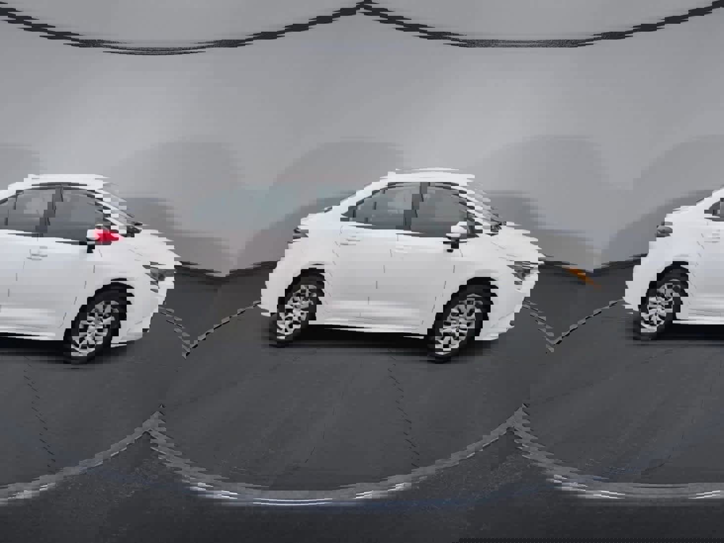 Used 2023 Toyota Corolla LE image 9