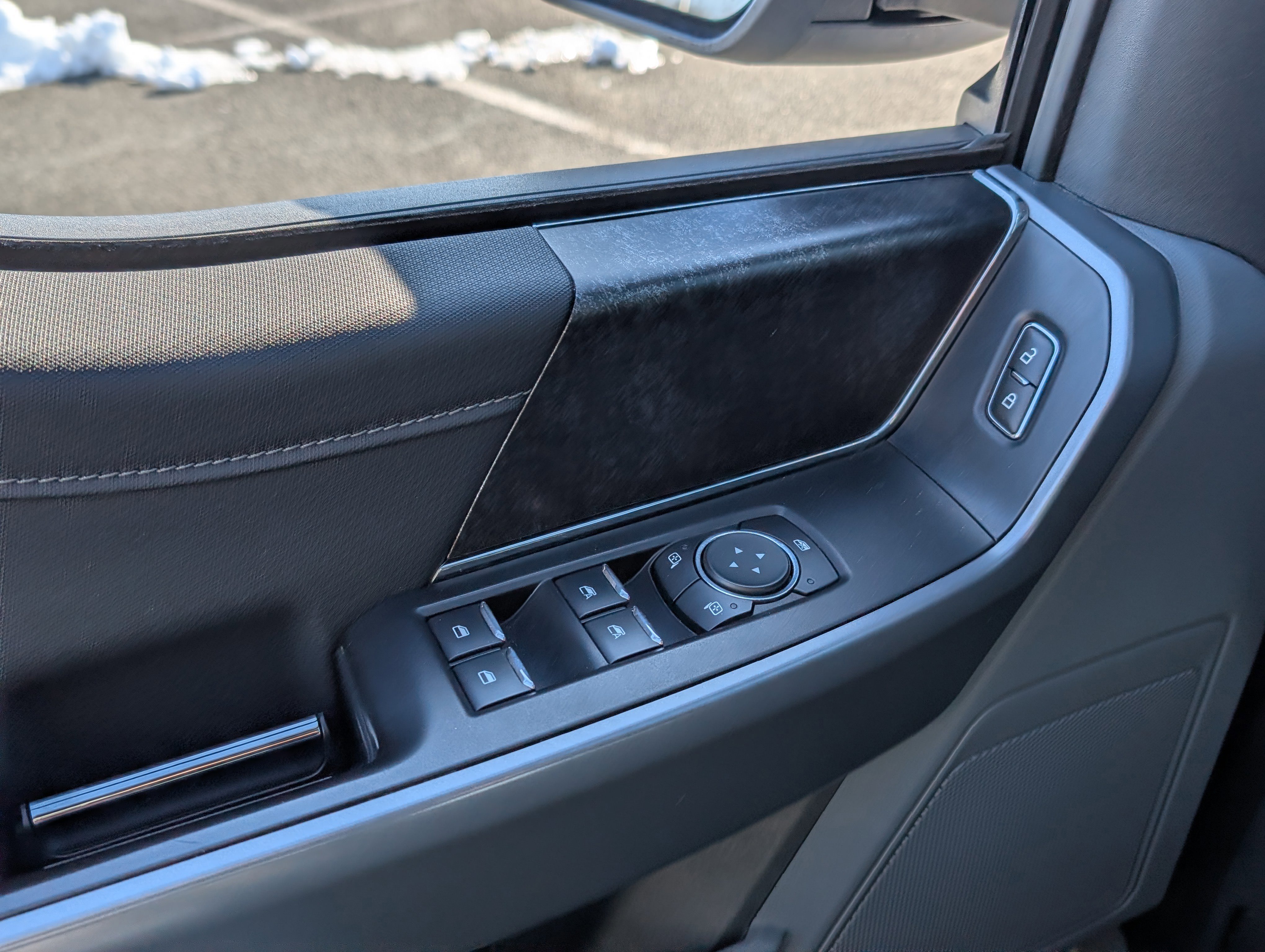 Certified 2022 Ford F150 XLT w/ Equipment Group 302A High image 19