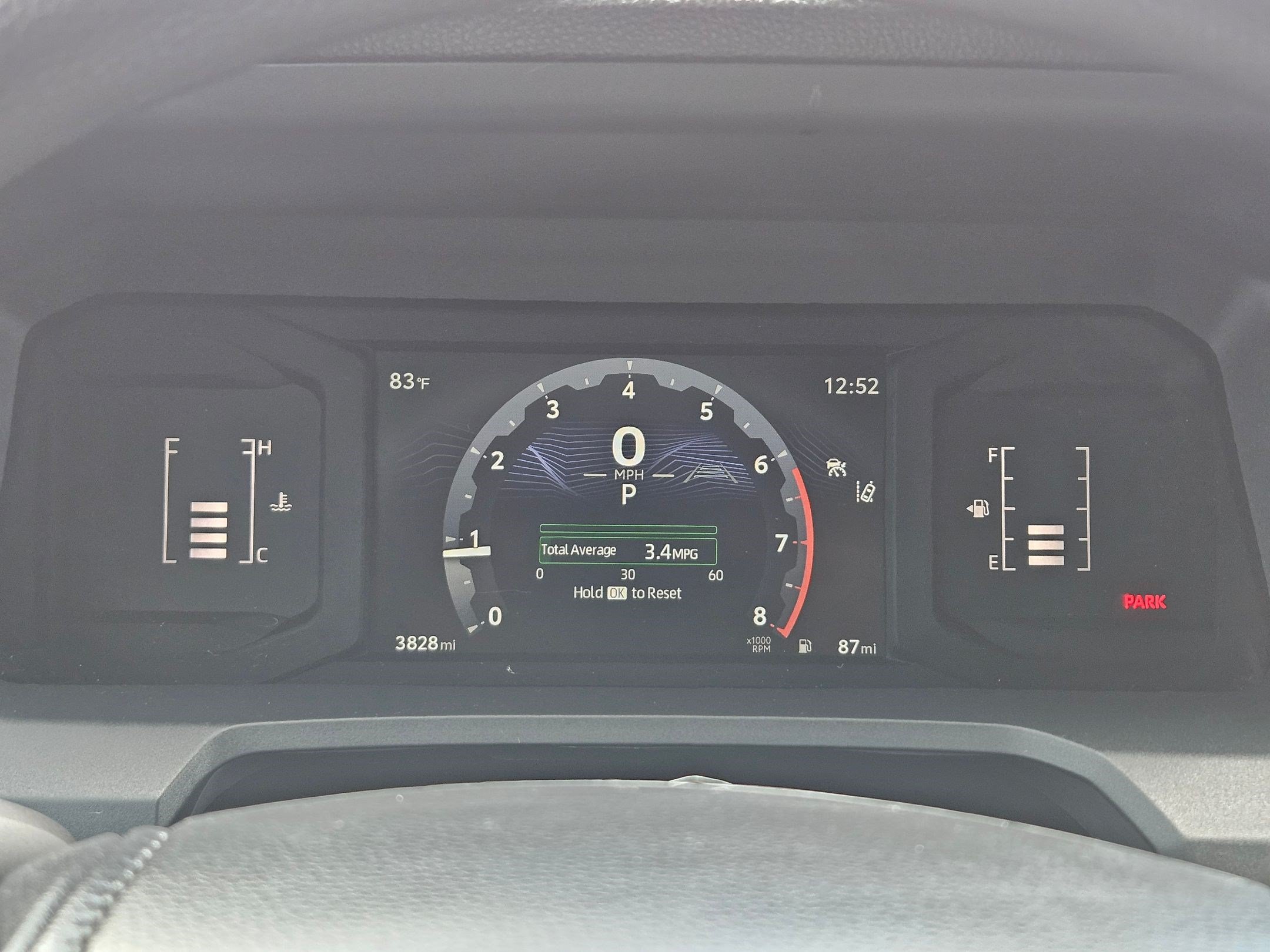 Used 2025 Toyota Tacoma SR AWD/4WD image 21