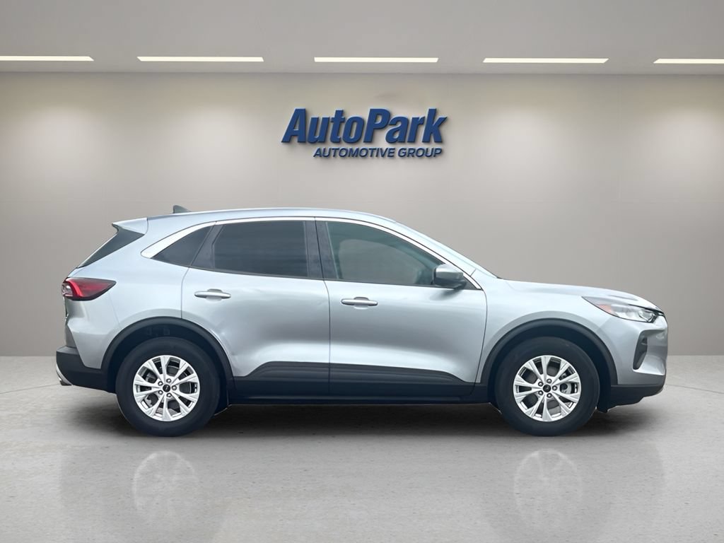 Certified 2023 Ford Escape Active w/ Tech Pack #2 AWD/4WD image 8