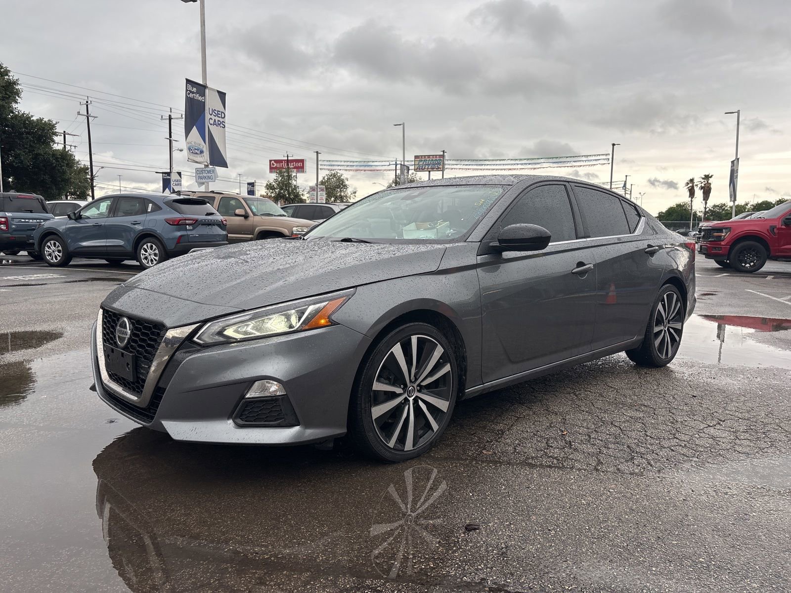 Used 2022 Nissan Altima 2.5 SR FWD image 7