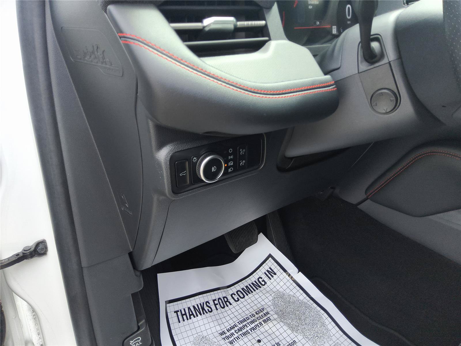 Certified 2025 Ford Explorer ST-Line w/ Premium Package RWD image 16