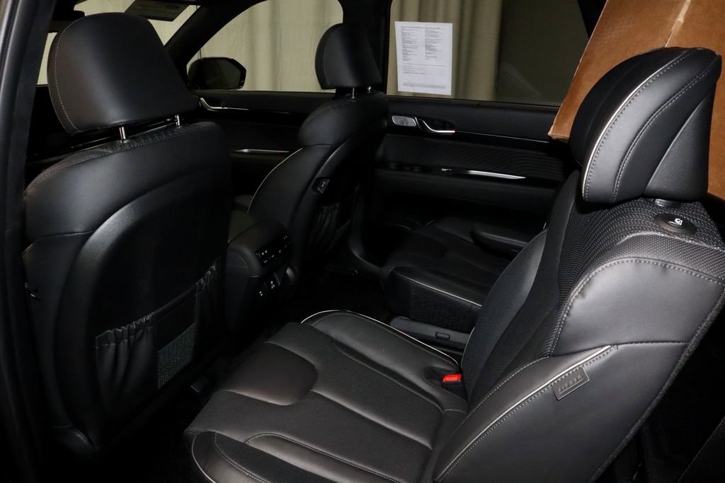 Used 2025 Hyundai Palisade Calligraphy AWD/4WD image 22