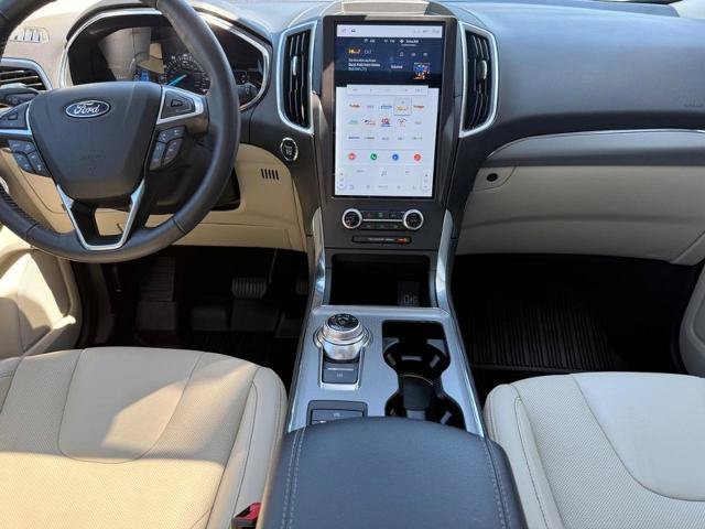 Certified 2021 Ford Edge Titanium w/ Equipment Group 301A AWD/4WD image 10