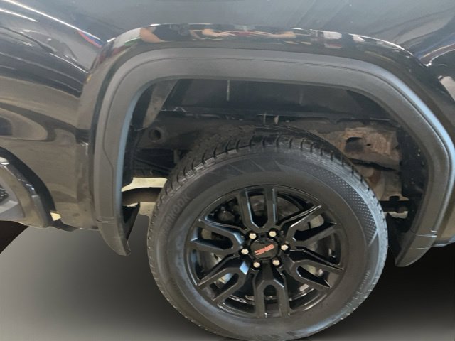 Used 2022 GMC Sierra 1500 Elevation w/ LPO, Elevation Black Package AWD/4WD image 27