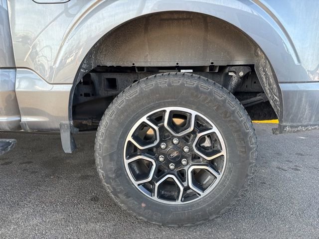 Certified 2022 Ford F150 XLT w/ Equipment Group 302A High image 5