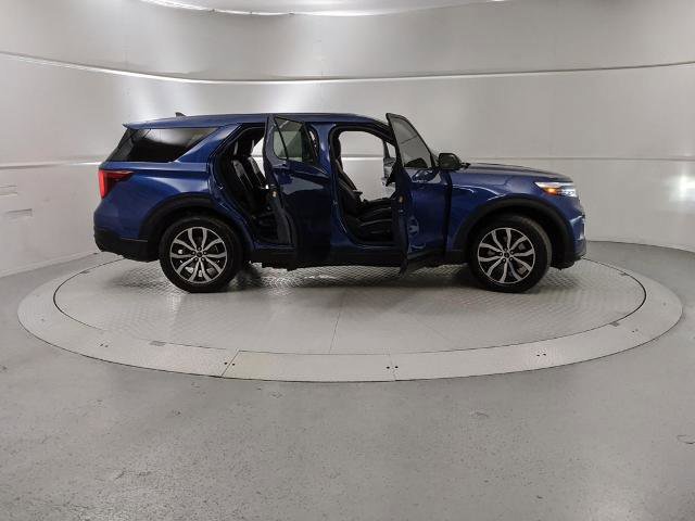 Certified 2022 Ford Explorer ST image 9