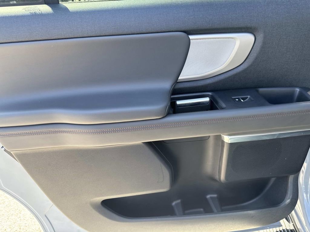 Certified 2025 Ford Expedition Max Active RWD image 12