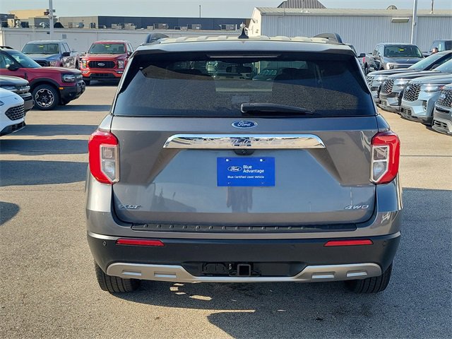 Certified 2023 Ford Explorer XLT w/ Equipment Group 202A image 4