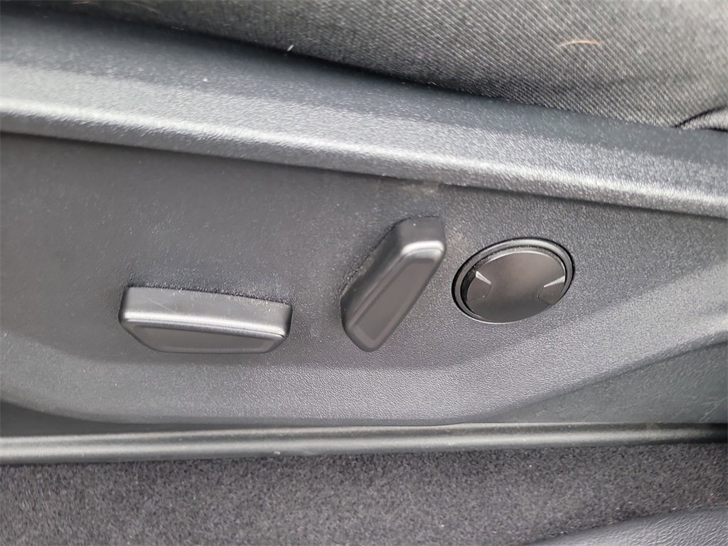 Certified 2024 Ford F150 XLT w/ Equipment Group 303A High image 17