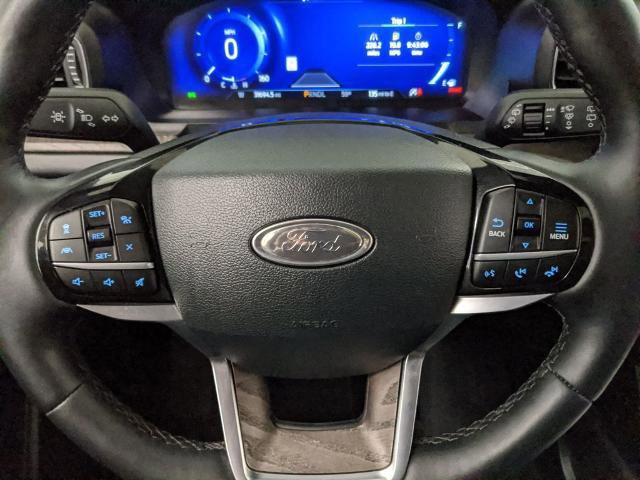 Certified 2023 Ford Explorer Platinum w/ Technology Package image 11