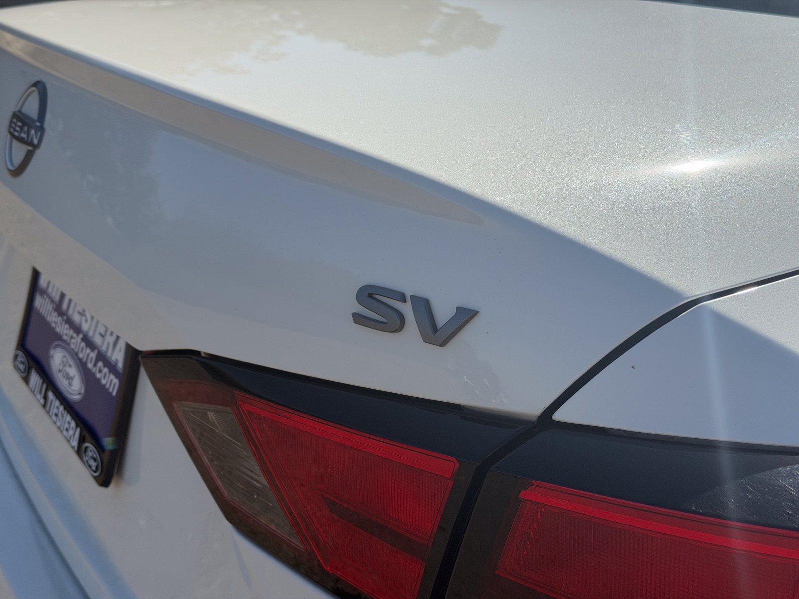 Used 2024 Nissan Altima 2.5 SV FWD image 6