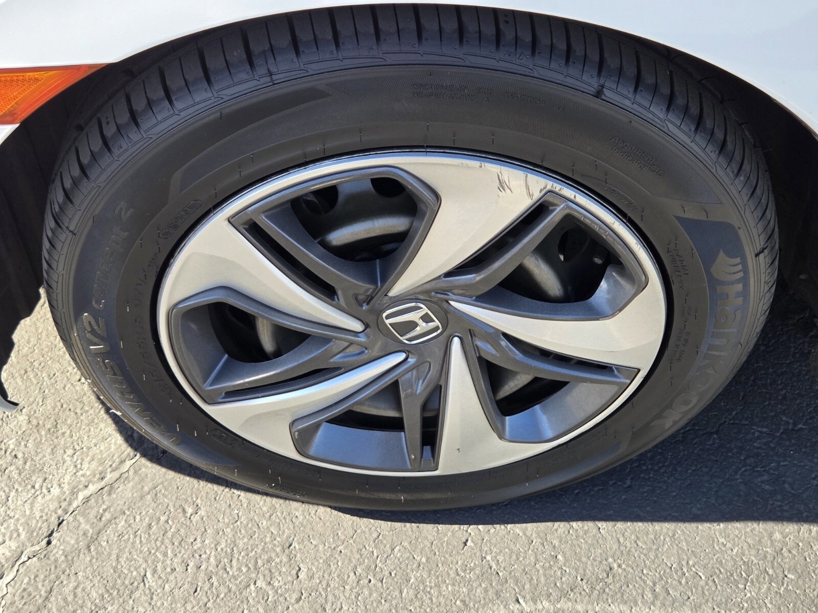 Used 2020 Honda Civic LX image 9