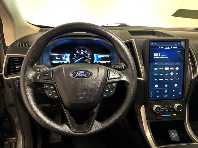 Certified 2023 Ford Edge SE image 11