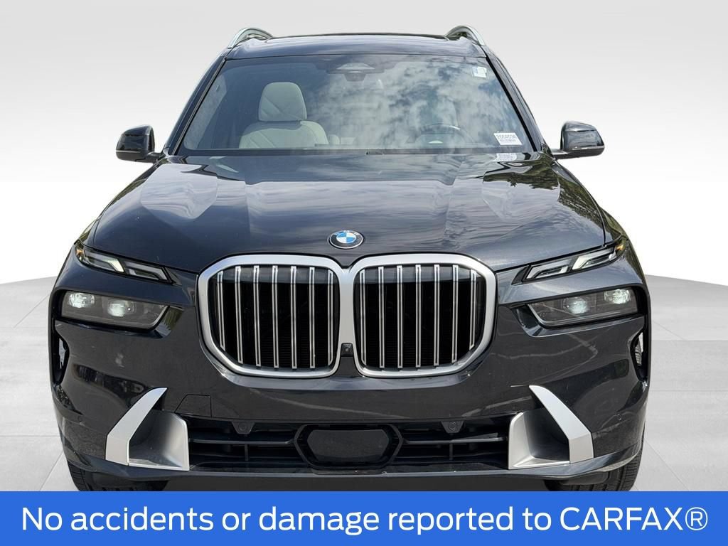 Used 2024 BMW X7 xDrive40i AWD/4WD image 2