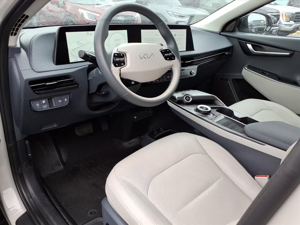 Used 2023 Kia EV6 Wind w/ Wind Technology Package image 12