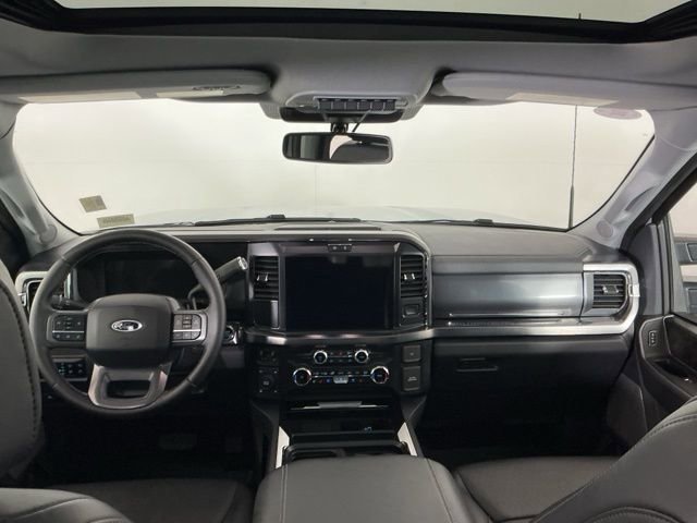 Certified 2025 Ford F350 Lariat w/ Black Appearance Package image 28