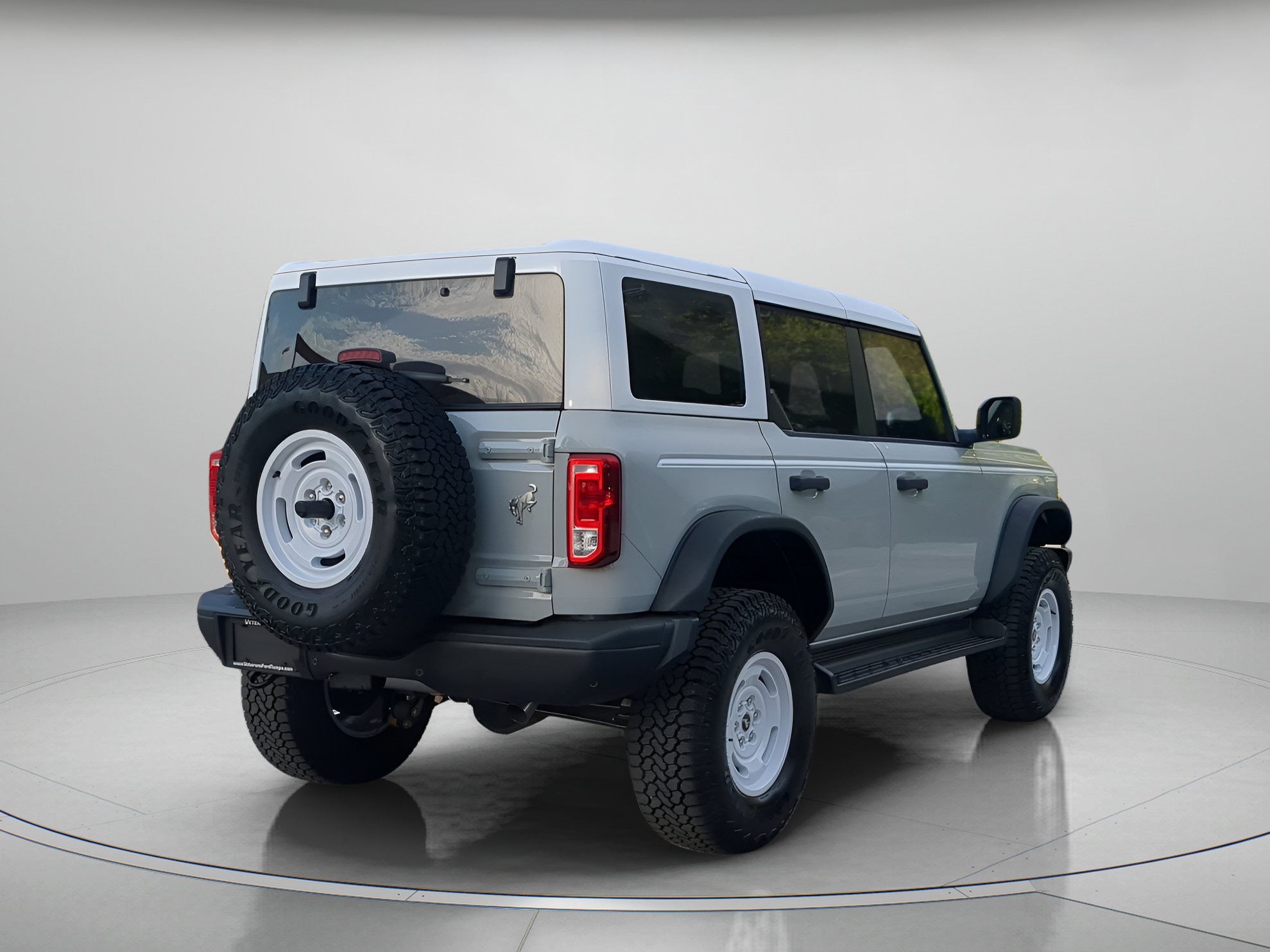Certified 2026 Ford Bronco Heritage Edition AWD/4WD image 40