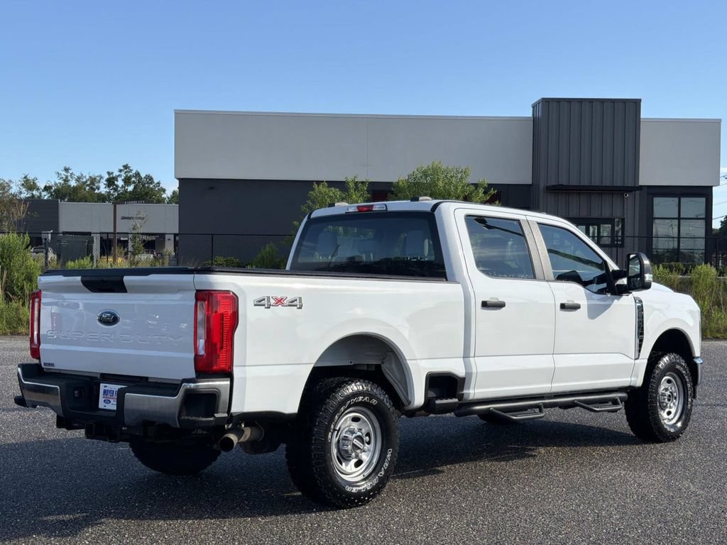 Certified 2024 Ford F250 XL w/ XL Off-Road Package AWD/4WD image 4