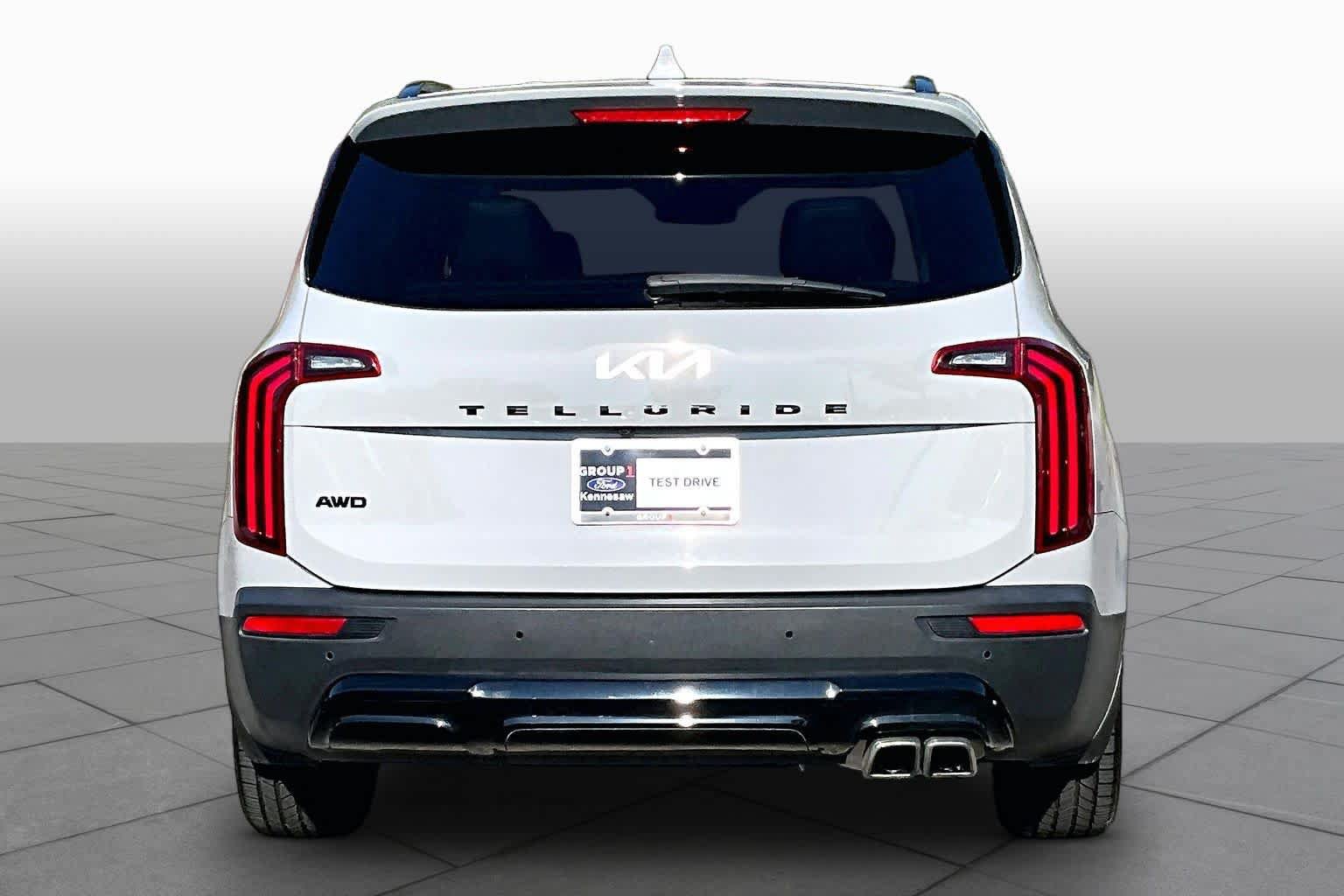 Used 2022 Kia Telluride SX w/ SX Prestige Package AWD/4WD image 5