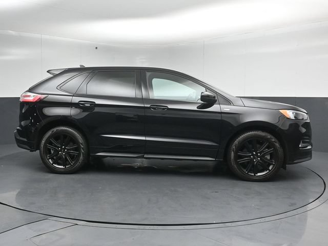 Certified 2024 Ford Edge ST-Line AWD/4WD image 8
