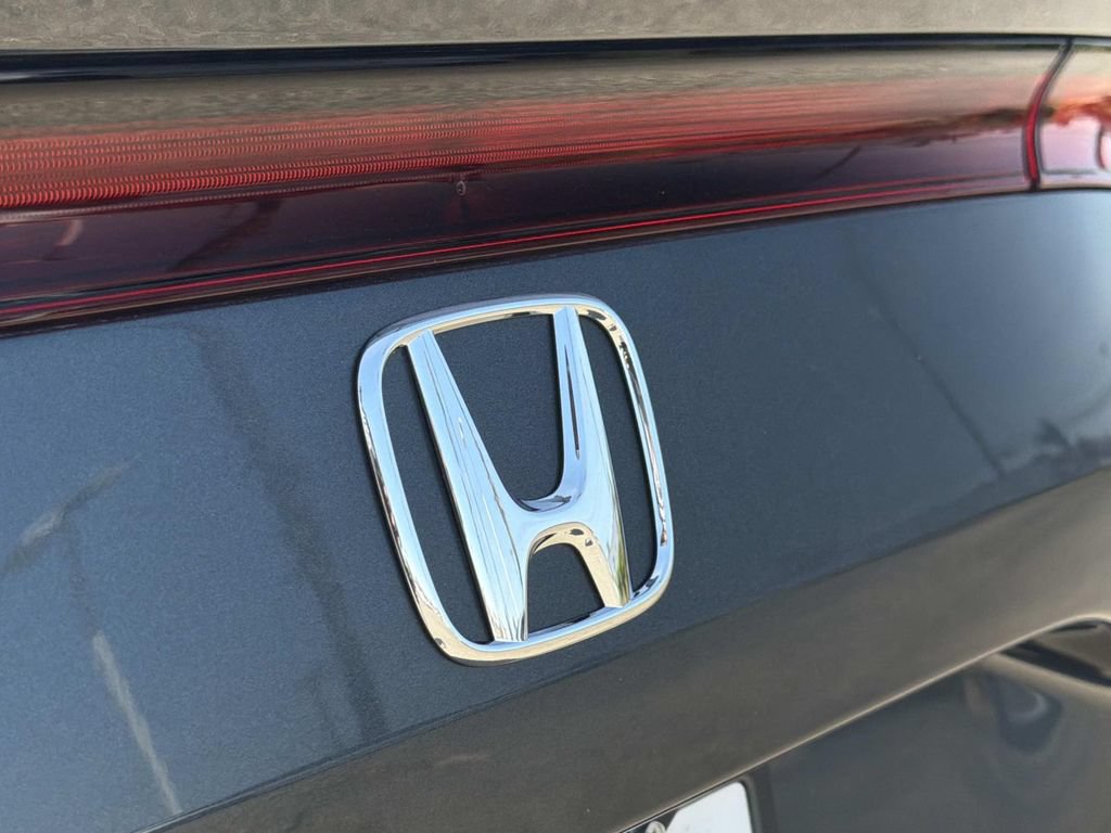 Used 2024 Honda Civic Sport Touring image 9