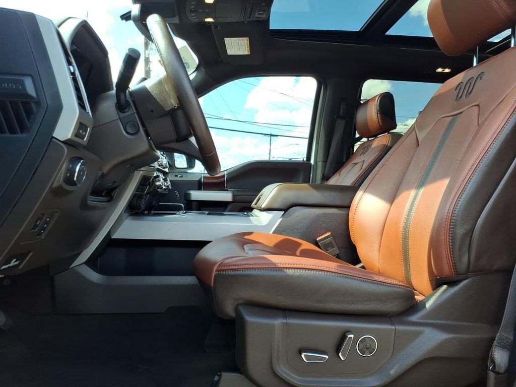Certified 2022 Ford F250 King Ranch w/ King Ranch Ultimate Package AWD/4WD image 21