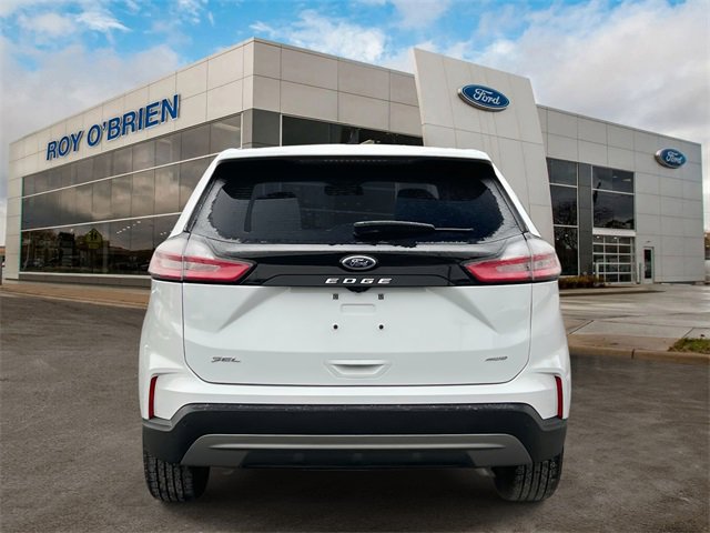 Certified 2024 Ford Edge SEL w/ Convenience Package image 4
