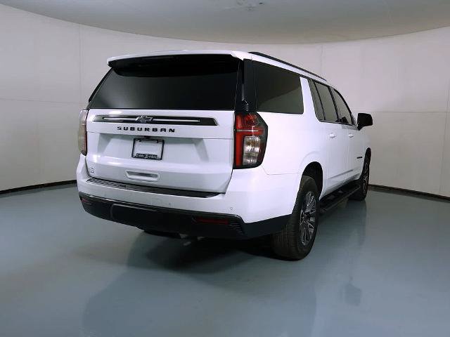 Used 2022 Chevrolet Suburban Z71 w/ Luxury Package AWD/4WD image 8