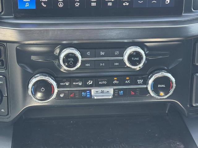 Certified 2024 Ford F350 Lariat w/ Lariat Ultimate Package AWD/4WD image 17