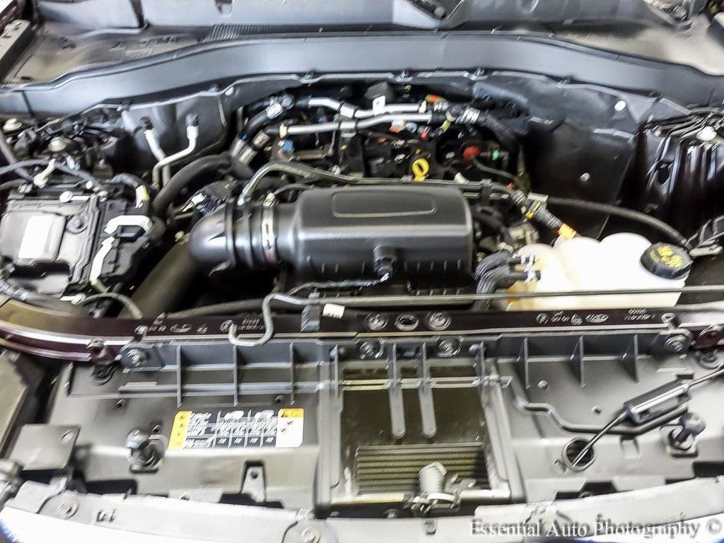 Certified 2022 Ford Explorer XLT w/ Equipment Group 202A image 28