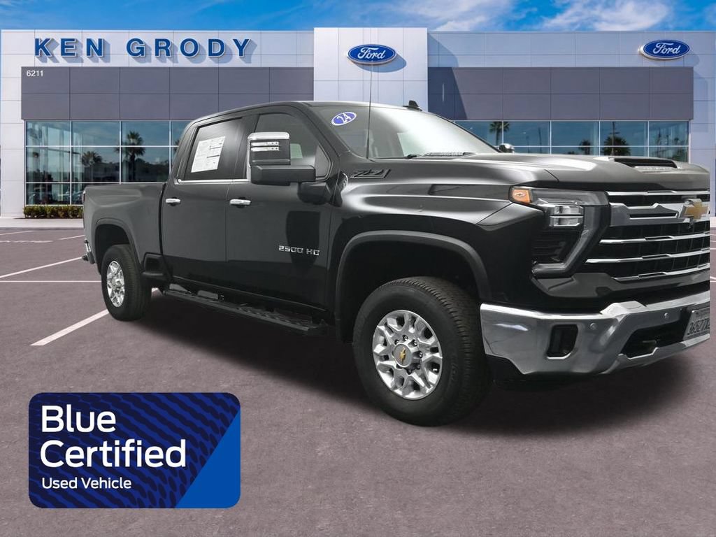 Used 2024 Chevrolet Silverado 2500 LTZ w/ LTZ Convenience Package AWD/4WD image 1