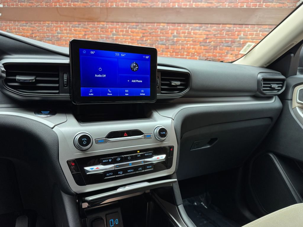Certified 2023 Ford Explorer XLT AWD/4WD image 19