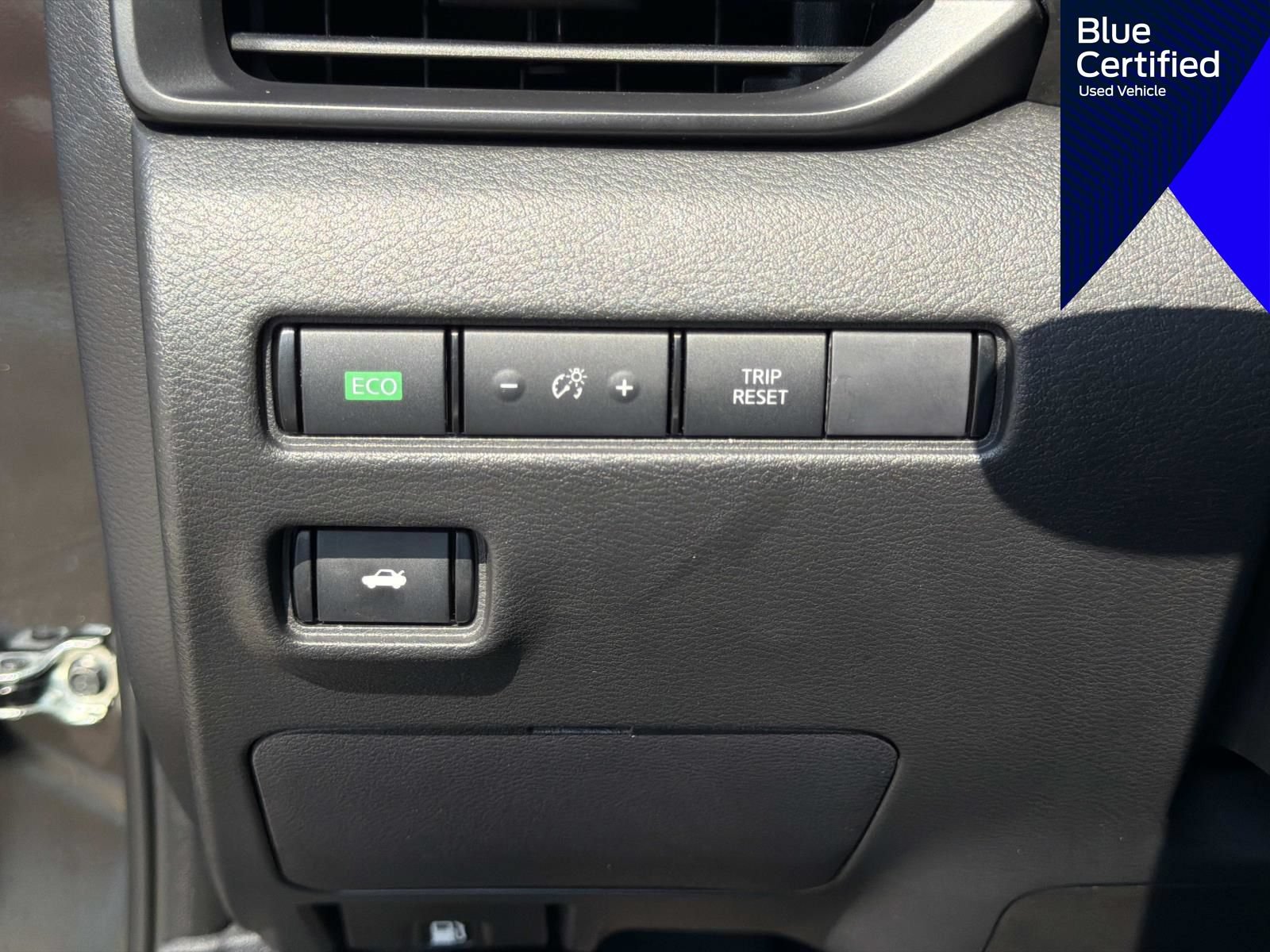 Used 2024 Nissan Sentra S FWD image 28