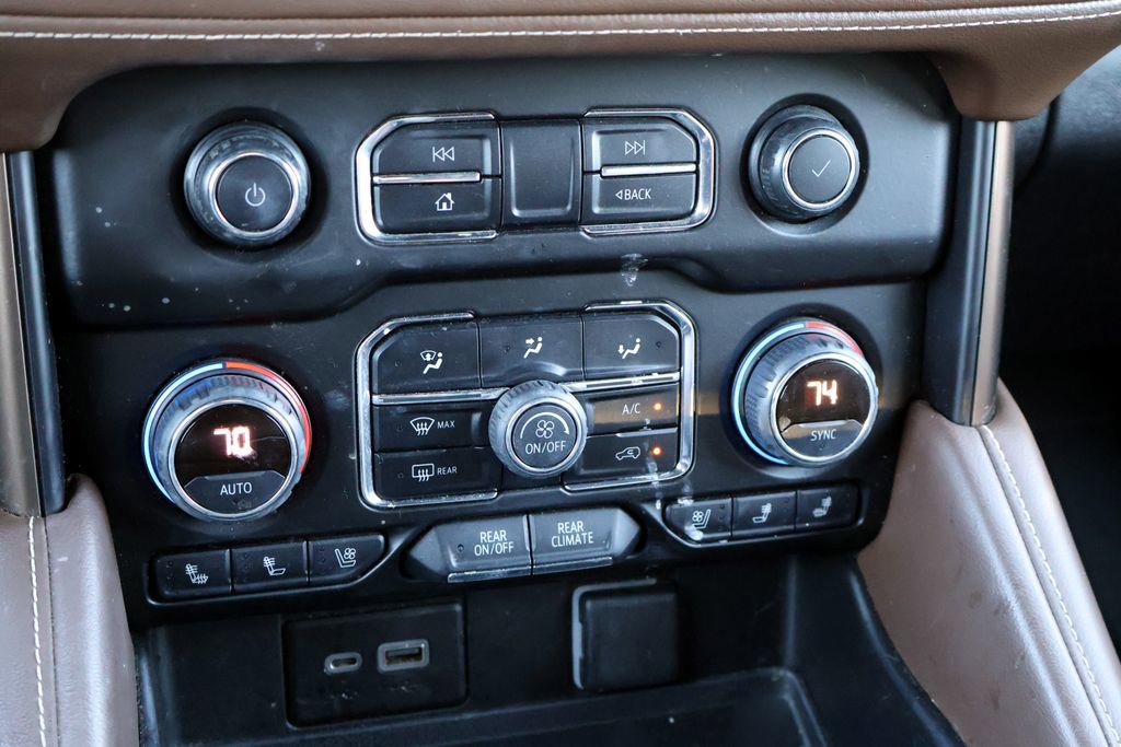 Used 2021 Chevrolet Tahoe High Country image 36