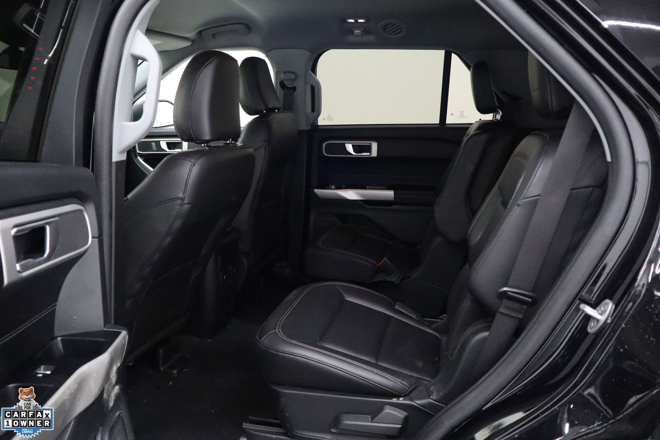 Certified 2023 Ford Explorer XLT w/ Equipment Group 202A AWD/4WD image 27