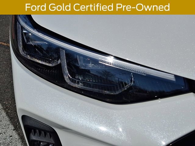 Certified 2023 Ford Escape SE w/ PHEV Premium Package FWD image 12