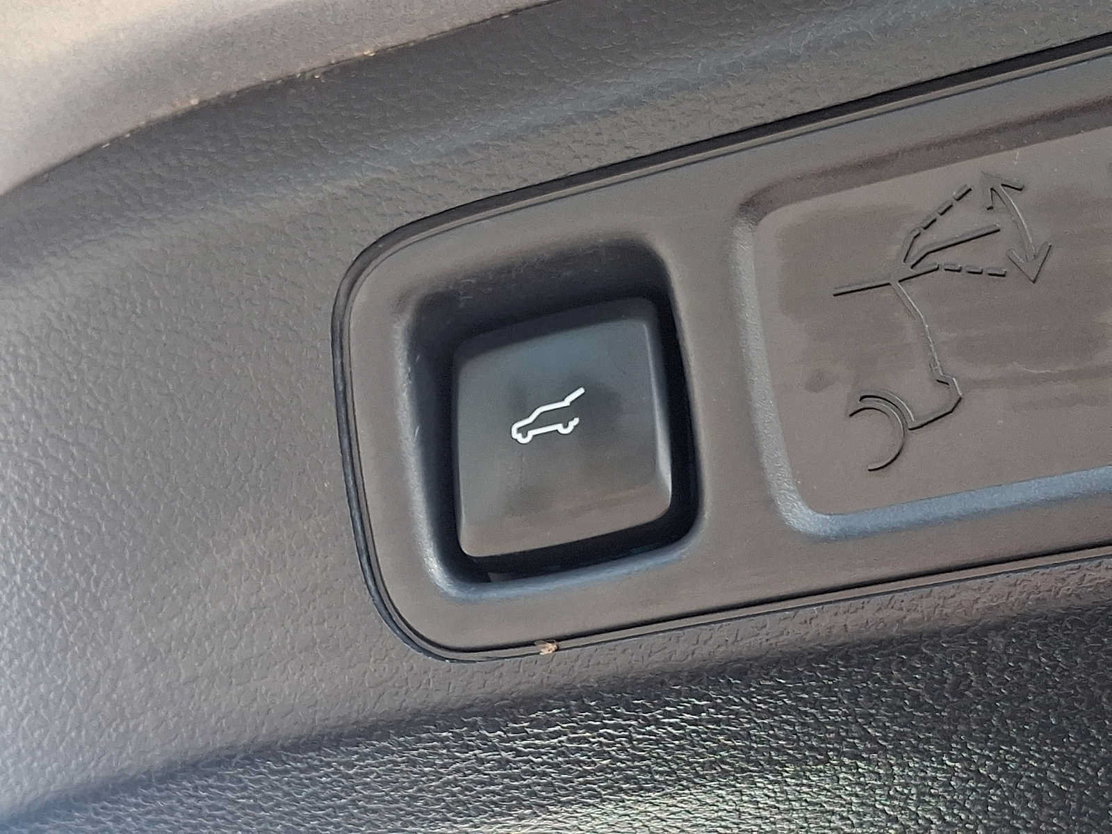 Certified 2024 Ford Expedition XLT AWD/4WD image 32