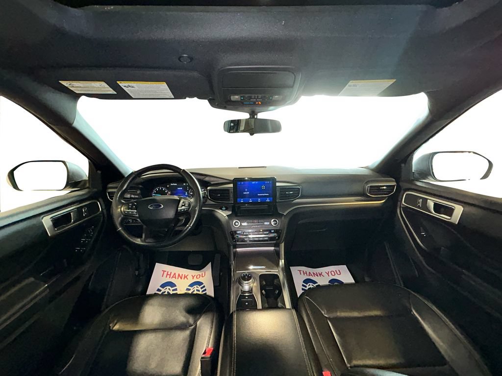 Certified 2020 Ford Explorer XLT w/ Equipment Group 202A AWD/4WD image 24